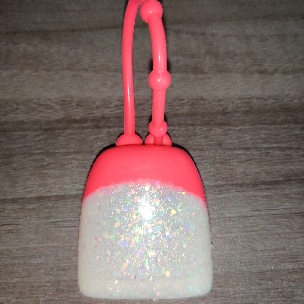 NWOT Pink Glitter Girly Pocketbac Holder Germx Hands Sanitizer Keychain